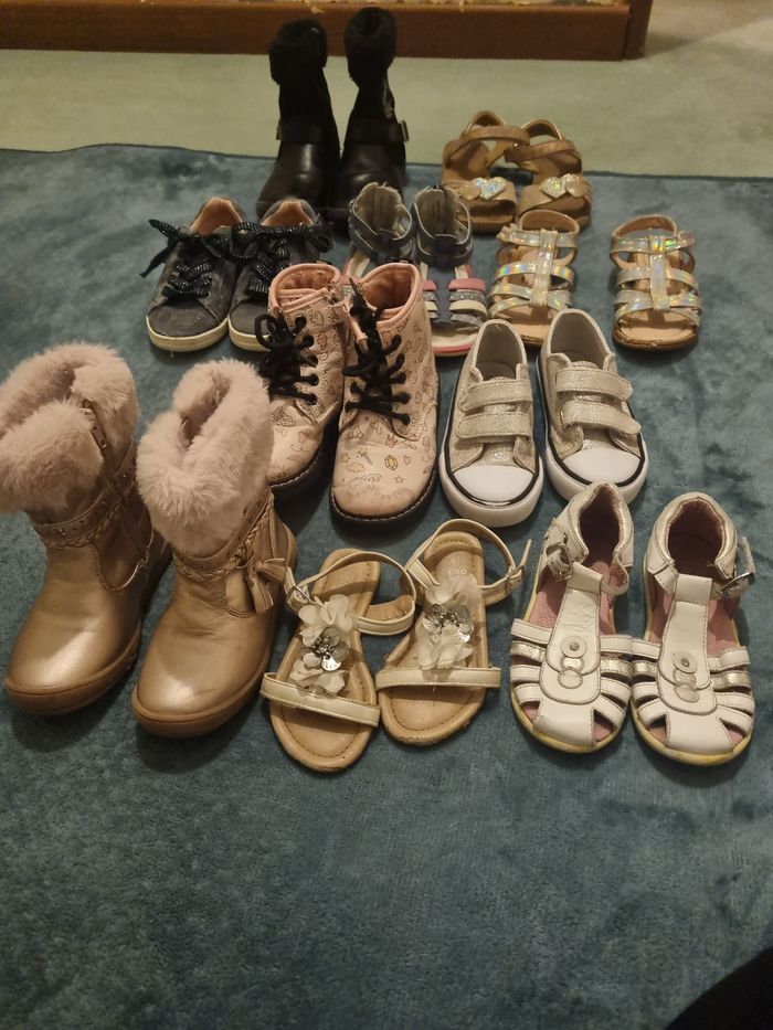 Lot chaussures taille 26 à 30