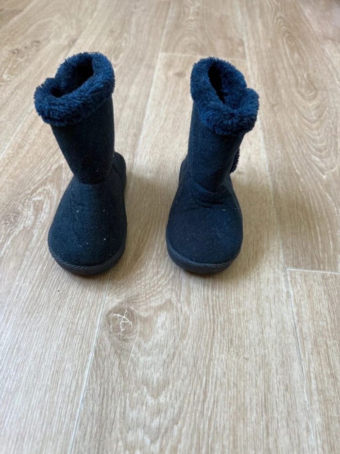 👟 Bottine fourré bleu marine taille 24