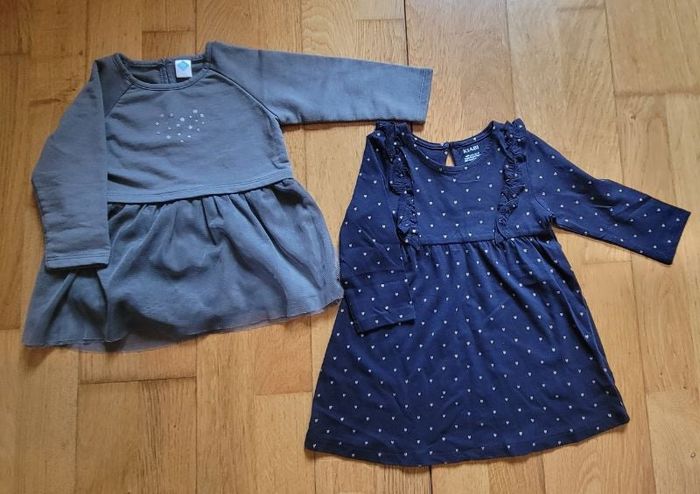 Lot 2 robes