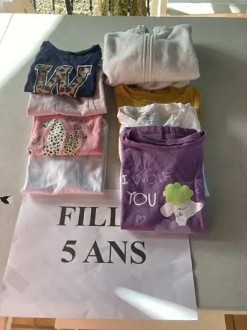 Lot fille 5 ans