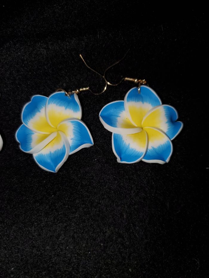 3 lots de boucles d'oreilles - photo numéro 4