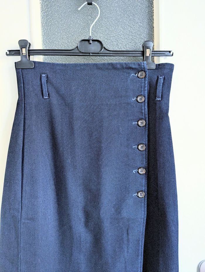 Jupe Benetton souple bleu taille 38 - photo numéro 2