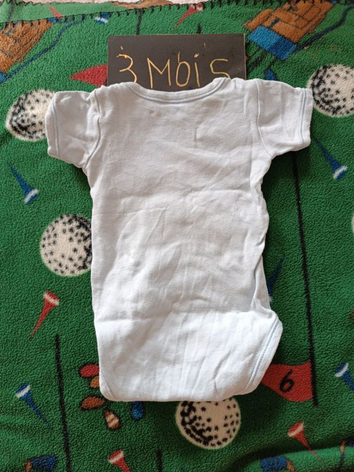 Body garçon 3 MOIS - photo numéro 2