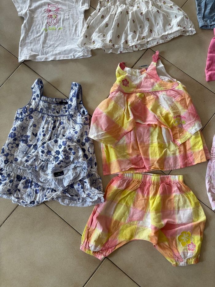 Lot vêtements 12 mois fille - photo numéro 2