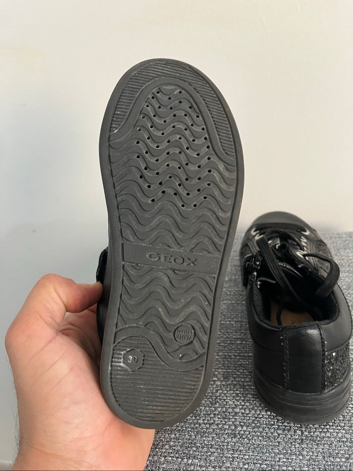 Baskets / Chaussures Geox Taille 30 - photo numéro 6