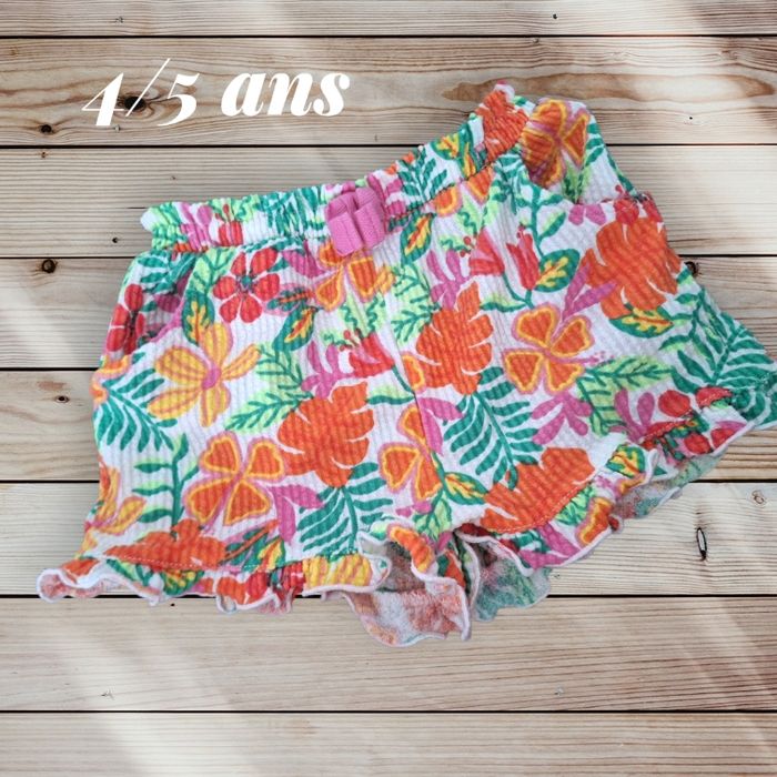 Short fleuri 4 ans