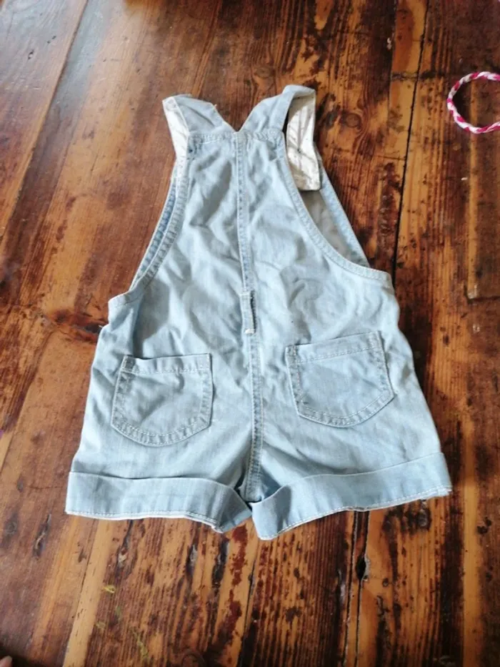 Salopette short 18mois - photo numéro 2