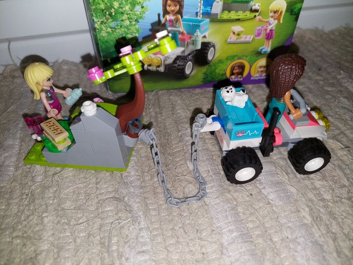 Jeu Lego friends 41442 Le Buggy de sauvetage de la clinique vétérinaire - photo numéro 4