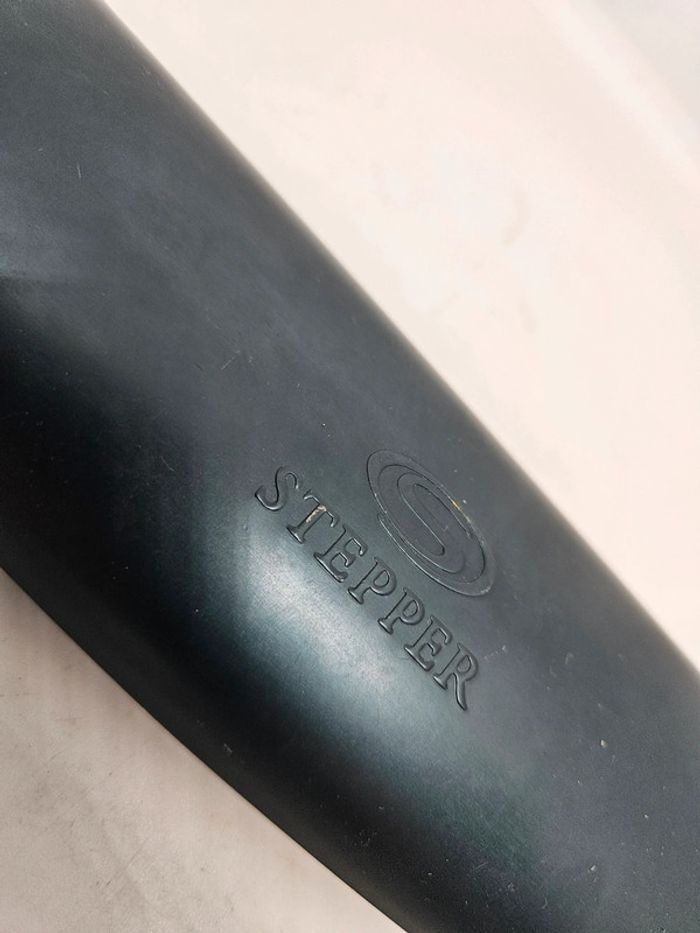 Étui à lunette.
Stepper.
Métallique. - photo numéro 7