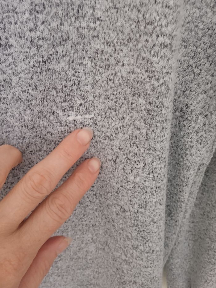Pull gris sequin Kiabi 12 ans - photo numéro 5