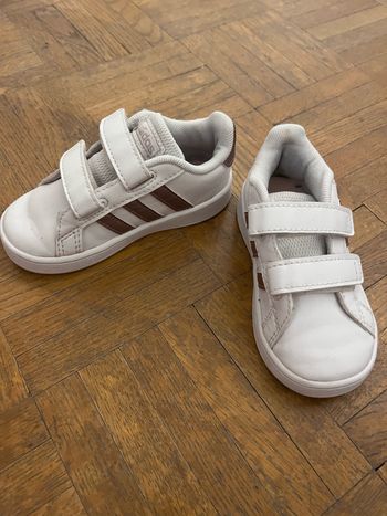 Basket adidas fille