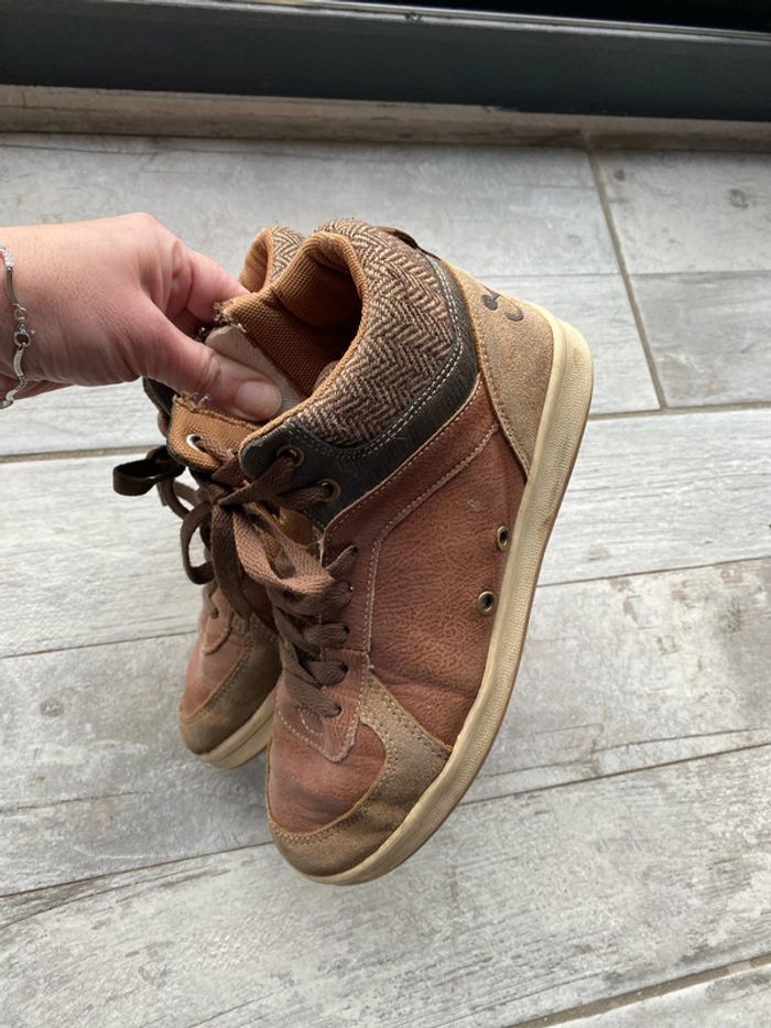 Chaussures garçon taille 33 - photo numéro 4