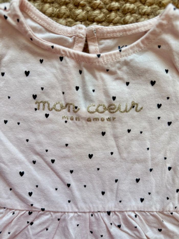 Tee shirt Kiabi 1mois / 54cm - photo numéro 2