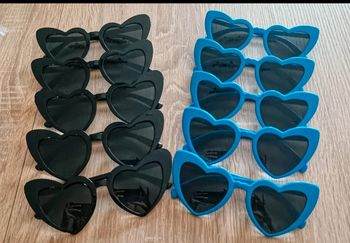 Lot de 10 lunettes cœur