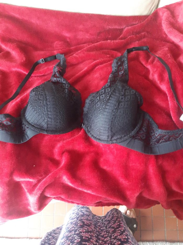 Soutien gorge tissaia neuf