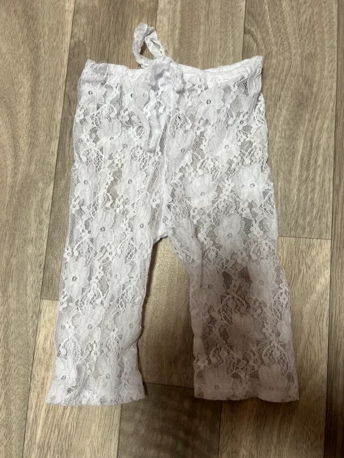 Pantalon photo naissance dentelle