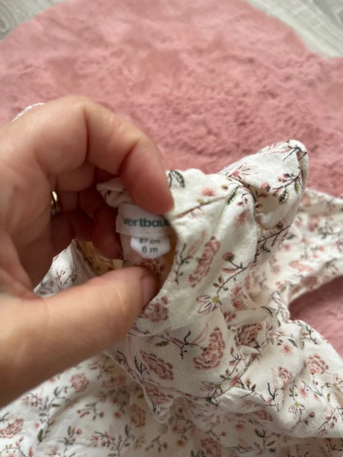 Robe fleurie automnale 6 mois bébé fille - photo numéro 3