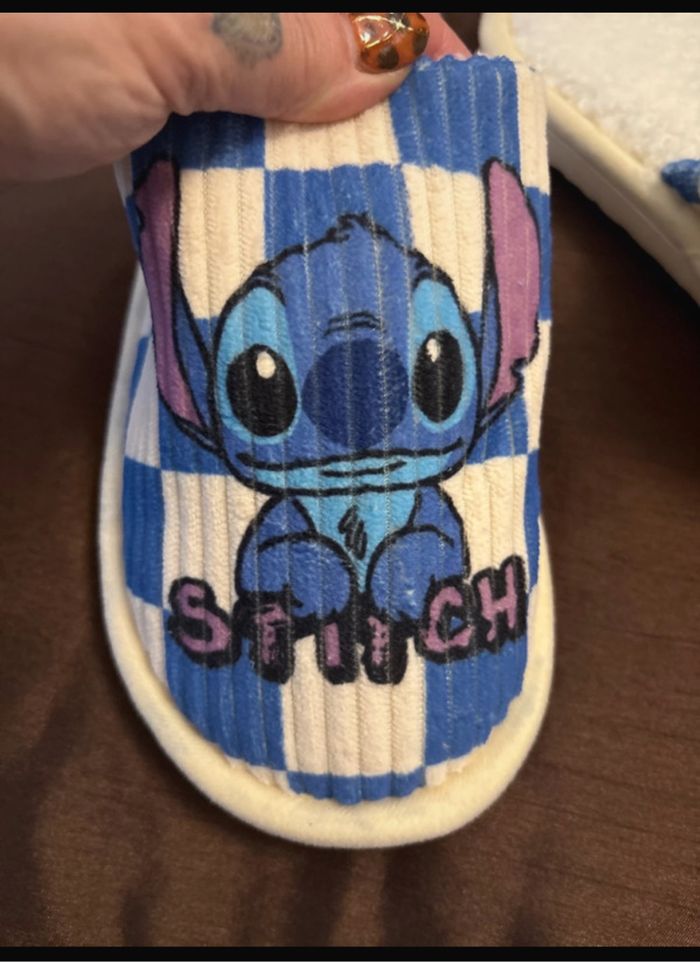 Pantoufle stitch neuve - photo numéro 4