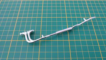 Ligne échappement pièce détachée miniature Jaguar XK 120 1948 1/24 Burago #B47