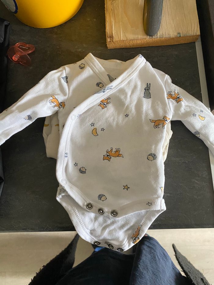 Lot vêtement 0 mois garçon - photo numéro 4