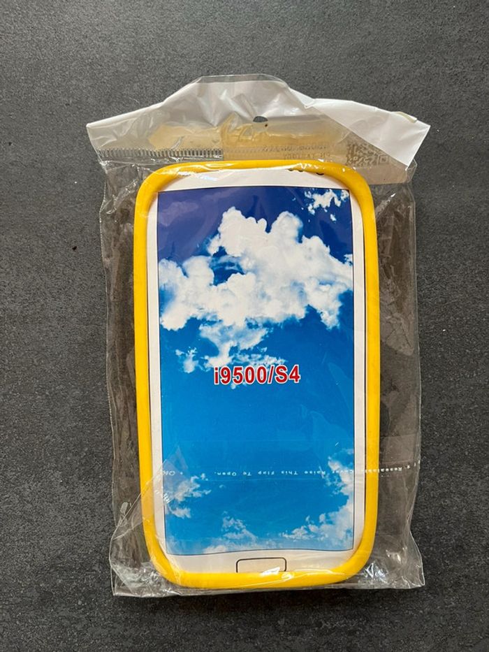 Coque silicone Winnie L’ourson - photo numéro 2