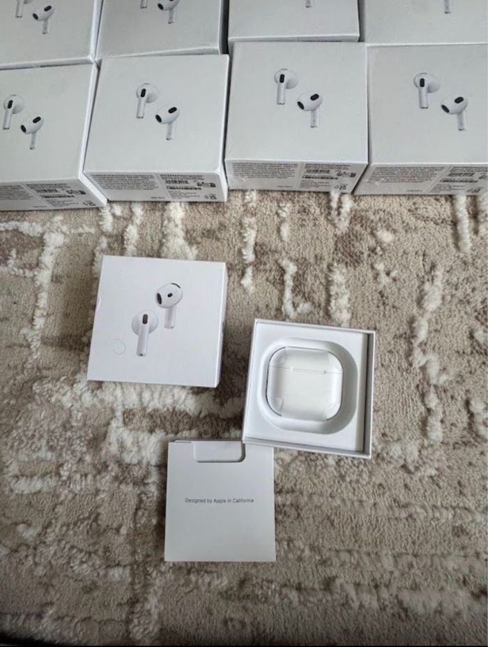 AirPods 4 - photo numéro 3