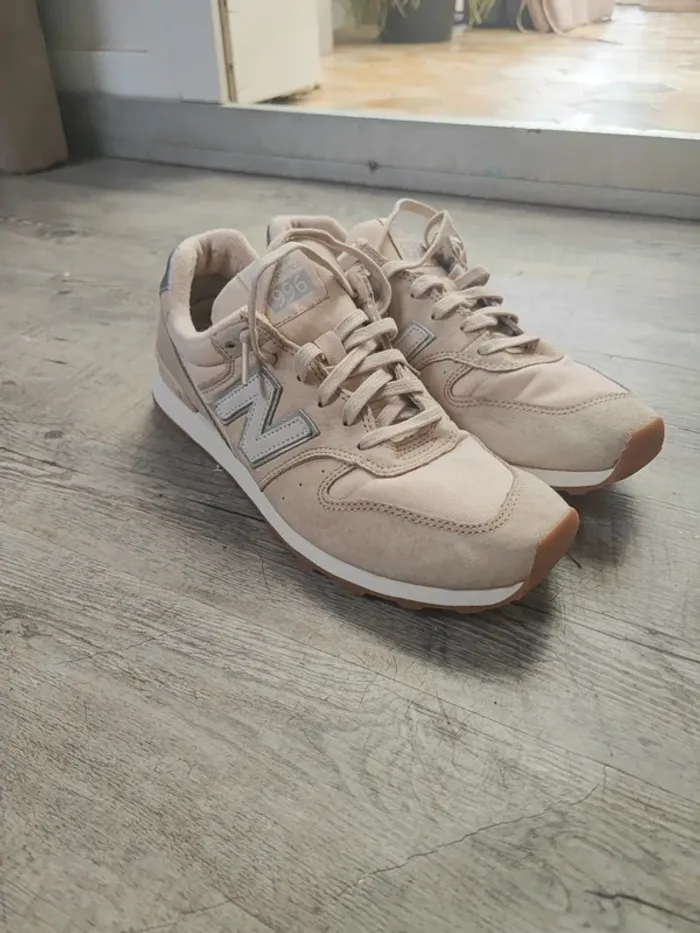 Baskets New Balance 40 beiges