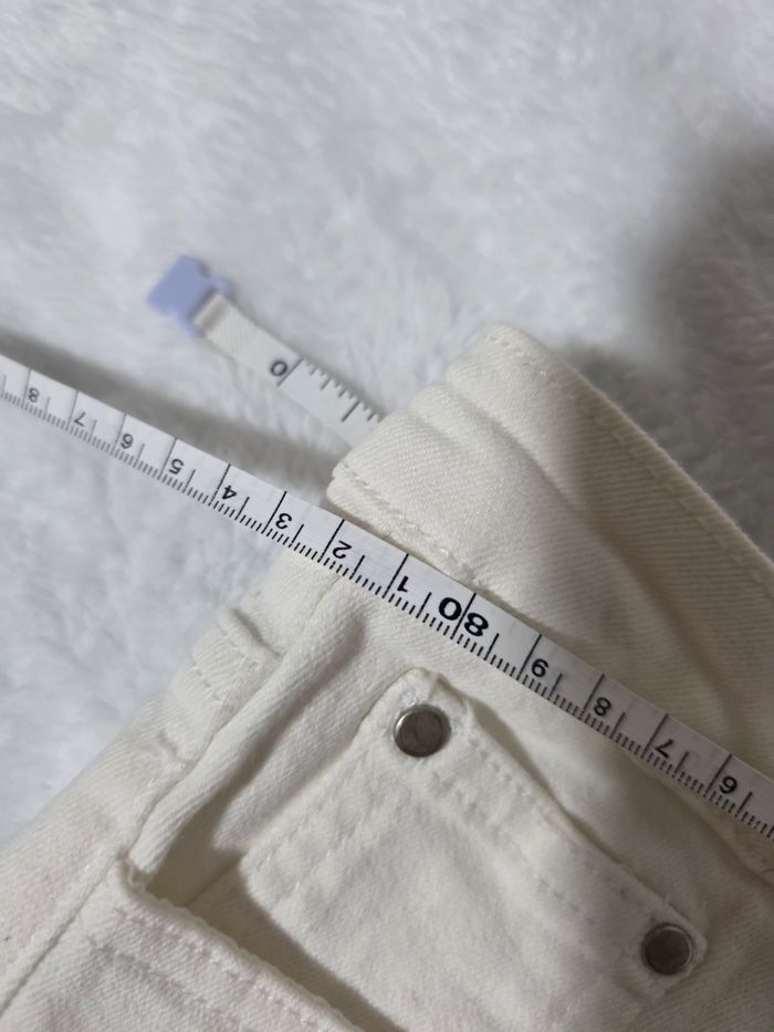 Jean patte d’éléphant blanc - photo numéro 5