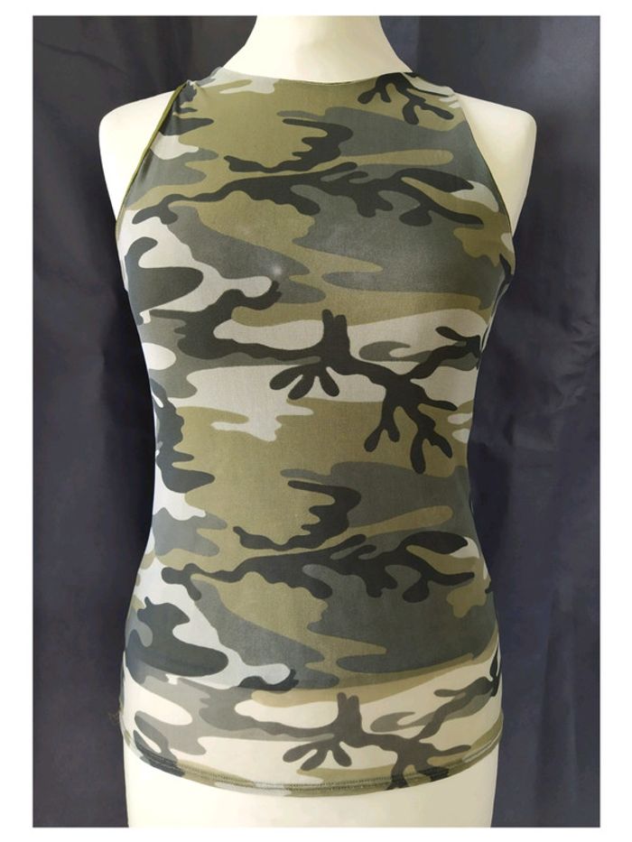 Top camouflage Zara taille S