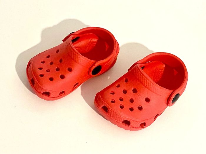 Chaussures bébé type crocs taille 19 NEUVES - photo numéro 4