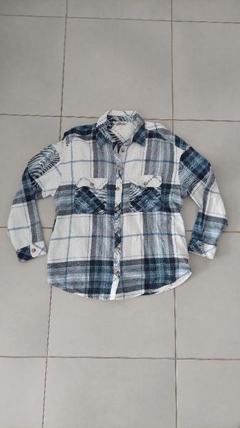 Chemise à carreaux manches longues Stradivarius taille M /38