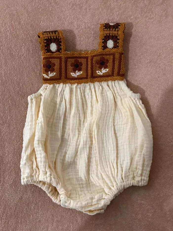 Barboteuse en tricot - photo numéro 2