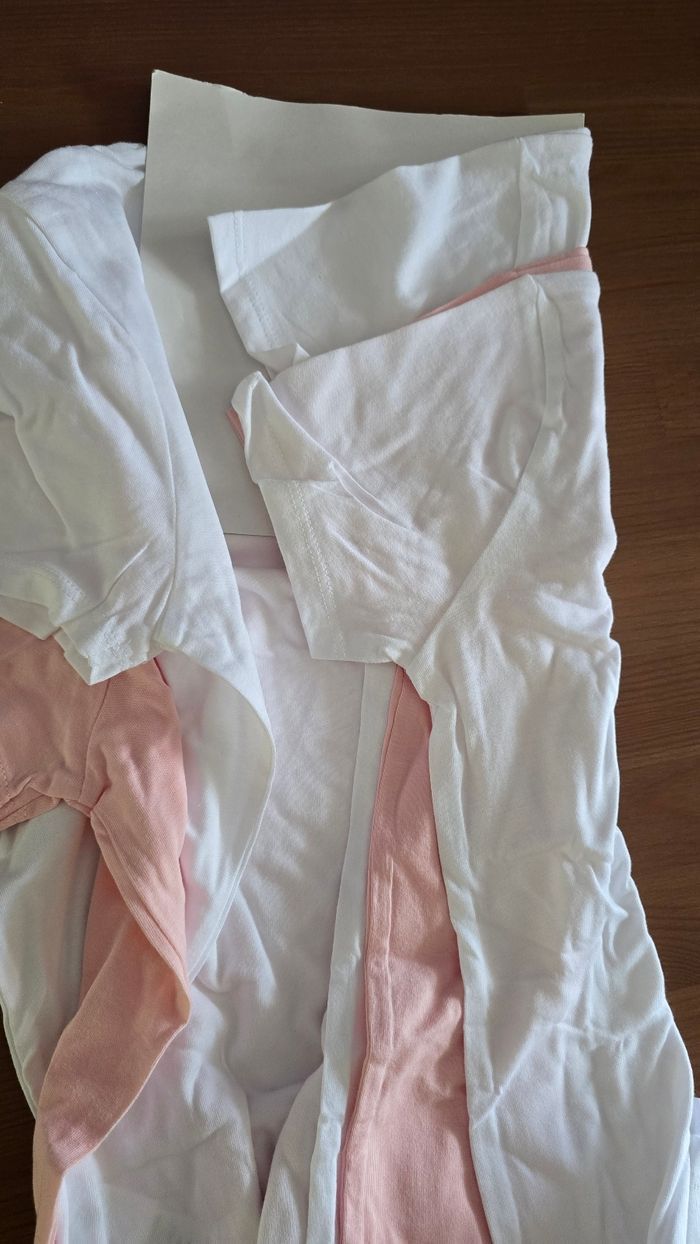 Neufs (non portés) 🩷🥰🤩 maillots de corps mc 12 ans fille 🤩🥰🩷 - photo numéro 6