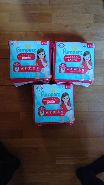 3 paquets de couches Pampers premium protection pants taille 5