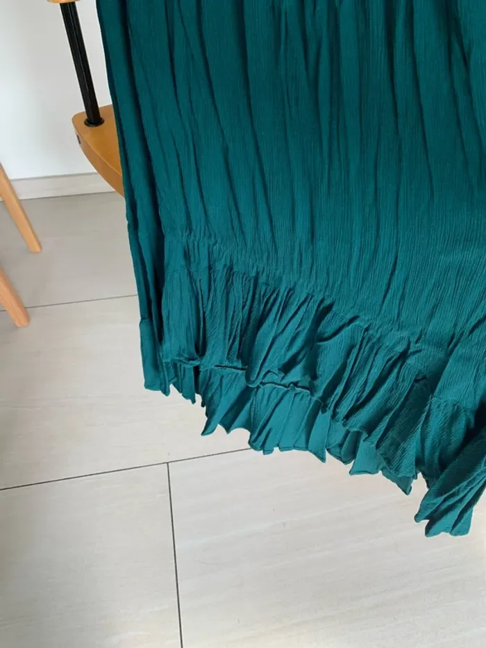 Robe de soirée en crêpe - photo numéro 5