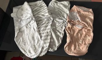 Lot de 4 couvertures d’emmaillotage (3 mama cheetah + 1 Jollein