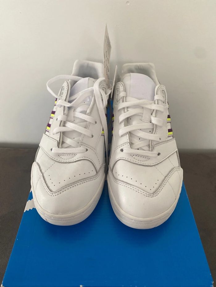 Basket adidas - photo numéro 4