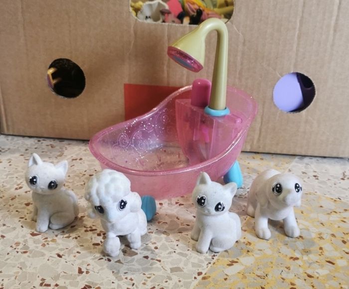 Lot figurines à colorier et nettoyer washanimals