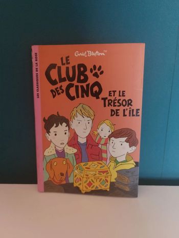 Livre Le club des cinq et le trésor de l'île