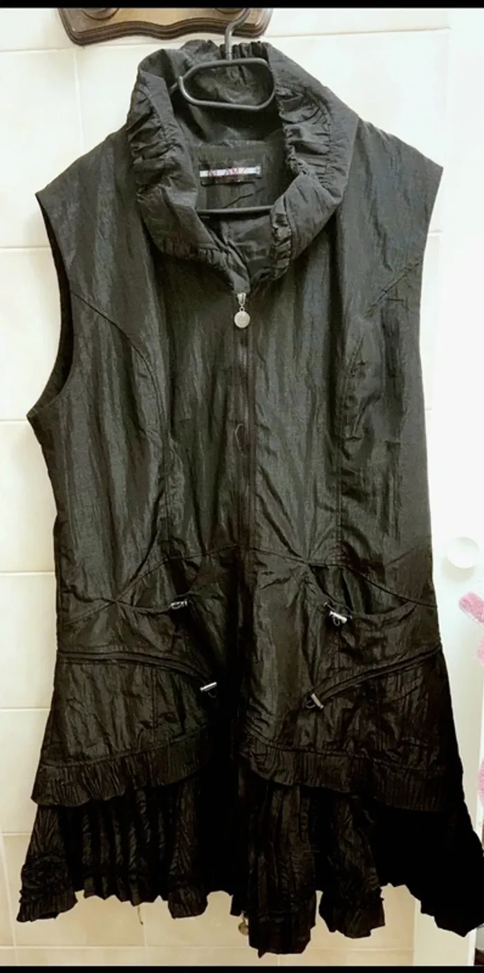 🪡 Veste stylée sans manches 46