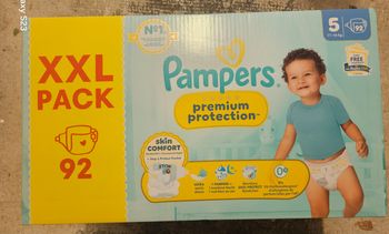 1 carton de couches pampers premium taille 5