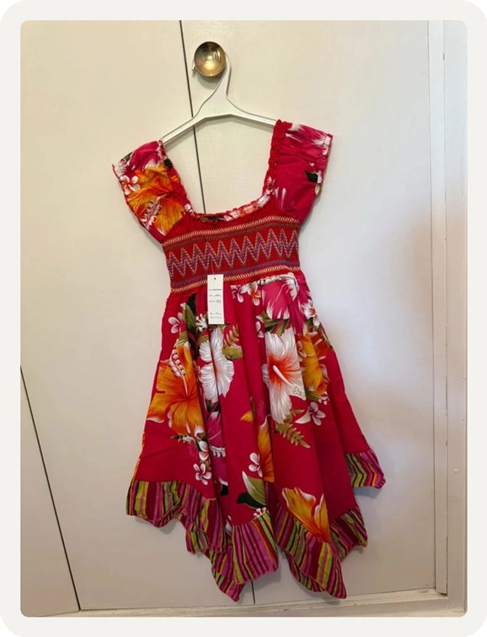 Robe à fleurs rose