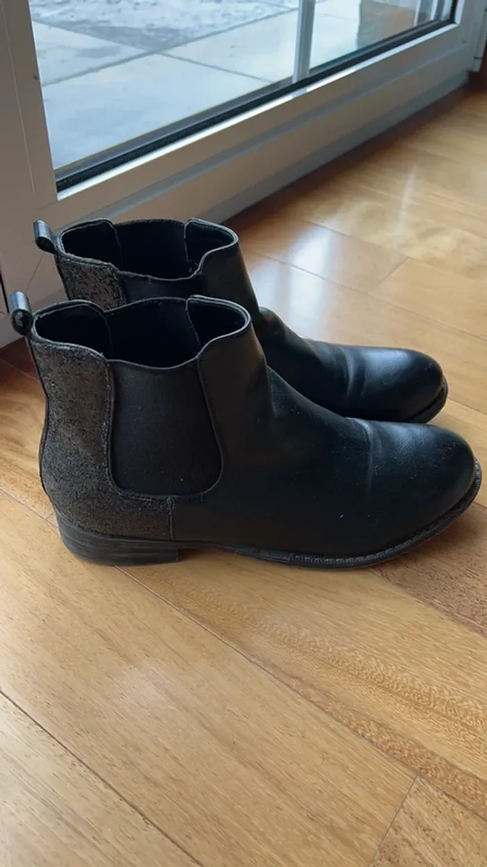 Bottines courtes noires avec arrière Paillettes 39 - photo numéro 5