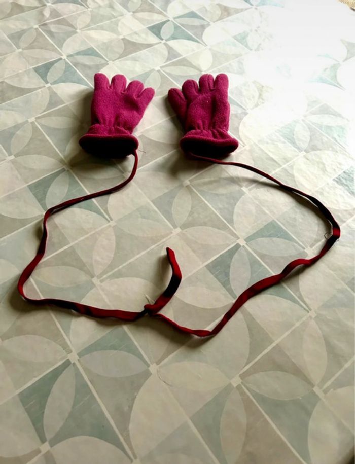 Gants fille - 4/6 ans - en très bon état