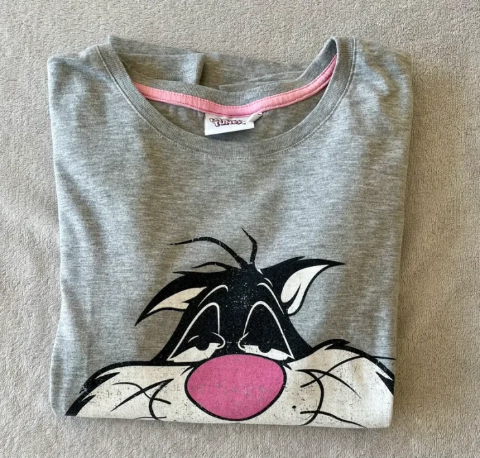 #T-shirt Cache cache 🍀 - photo numéro 9
