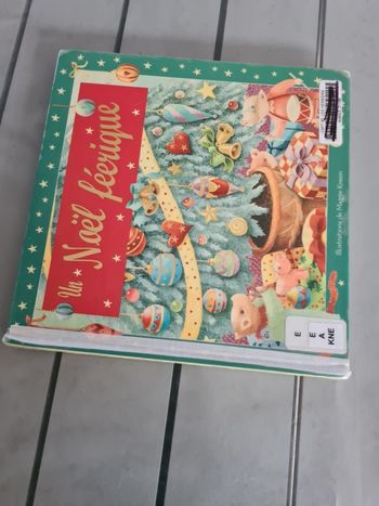 Livre Noël féerique avec rabats