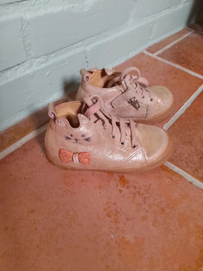Chaussures bottines chat shoopom pointure 24