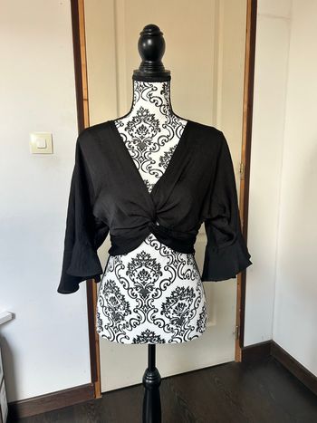 Crop top Zara taille XS noir 