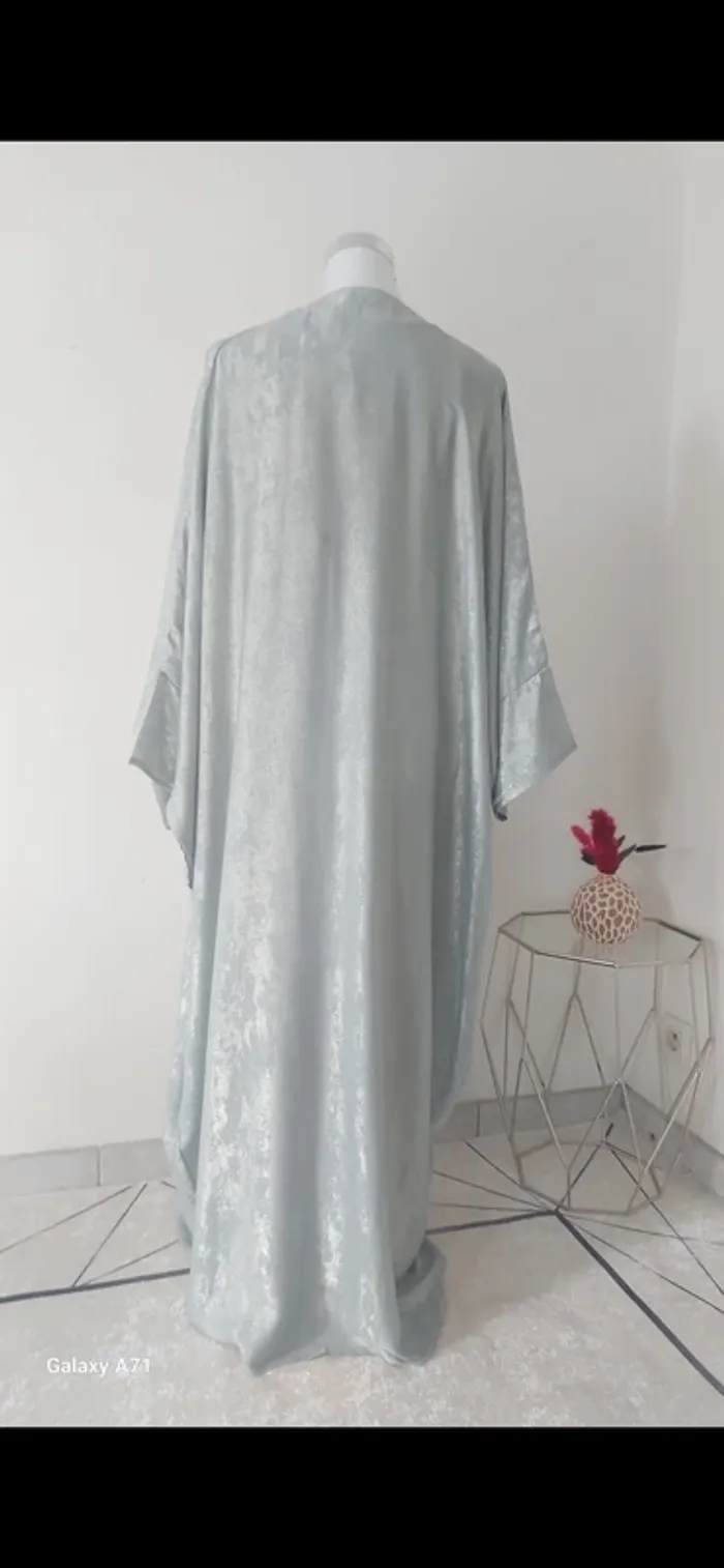 Set kimono chic qualité émiratie neuf - photo numéro 9