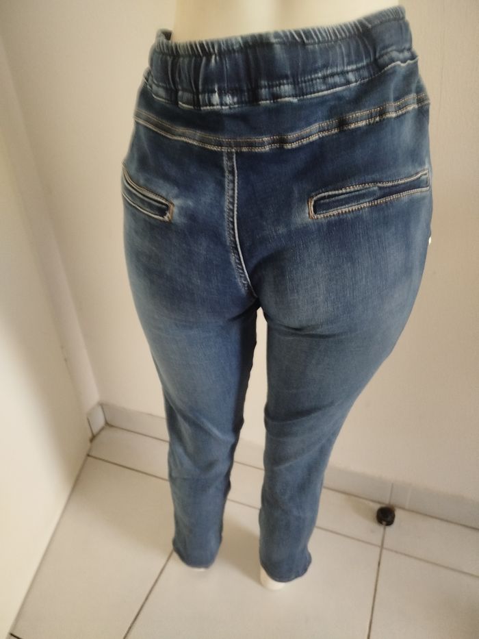 #kytieXLfemme. Pantalon jogging taille XL - photo numéro 4